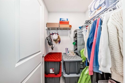 82 Magnolia Court Se, Calgary, AB - Indoor With Storage