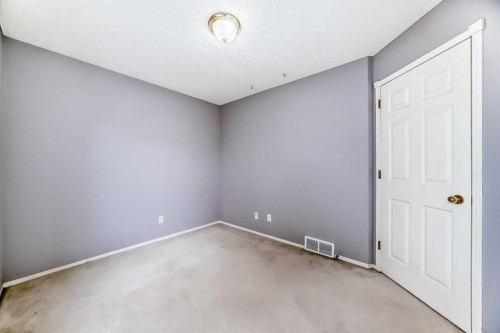 83 Harvest Gold Circle Ne, Calgary, AB - Indoor Photo Showing Other Room