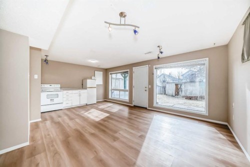 83 Harvest Gold Circle Ne, Calgary, AB - Indoor