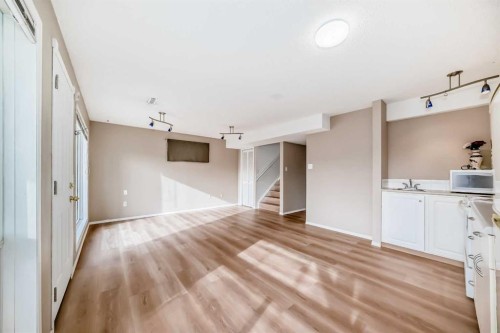 83 Harvest Gold Circle Ne, Calgary, AB - Indoor Photo Showing Other Room