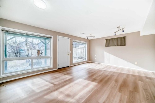 83 Harvest Gold Circle Ne, Calgary, AB - Indoor