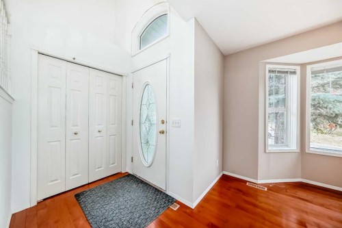 83 Harvest Gold Circle Ne, Calgary, AB - Indoor Photo Showing Other Room
