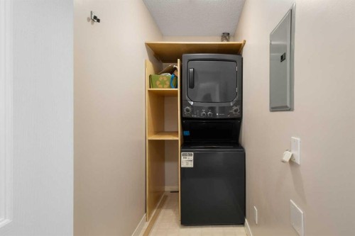 213-5115 Richard Road Sw, Calgary, AB - Indoor