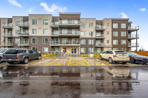 212-660 Shawnee Square Sw, Calgary, AB - Outdoor With Facade
