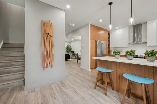 124 Country Hills Gardens Nw, Calgary, AB - Indoor Photo Showing Kitchen