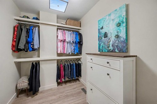 124 Country Hills Gardens Nw, Calgary, AB - Indoor With Storage