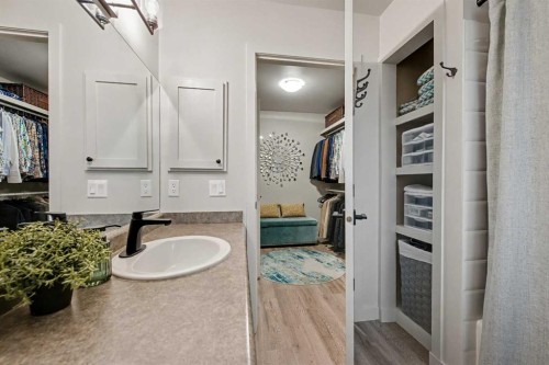 124 Country Hills Gardens Nw, Calgary, AB - Indoor Photo Showing Other Room