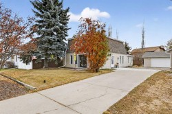 29 Westheights Drive  Didsbury, AB T0M 0W0