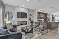 1121 Chinook Gate Bay SW Airdrie, AB T4B 5J1