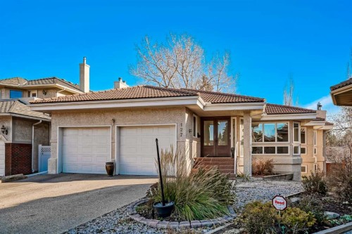 127 Canterbury Court Sw, Calgary, AB - Outdoor