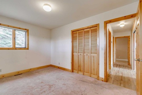 102 1 Avenue, Rural Foothills County, AB - Indoor Photo Showing Other Room
