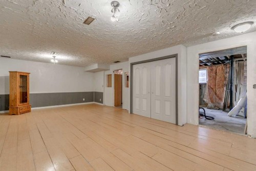102 1 Avenue, Rural Foothills County, AB - Indoor Photo Showing Other Room