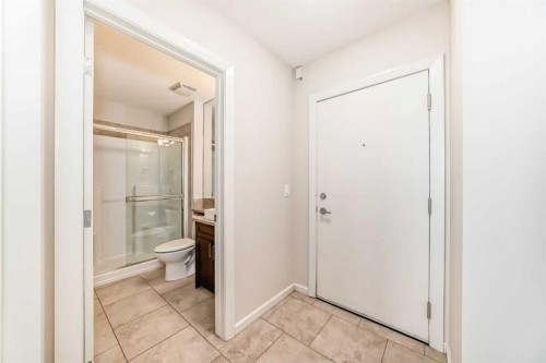 2206-211 13 Avenue Se, Calgary, AB - Indoor Photo Showing Bathroom