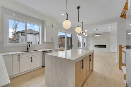 236 East Lakeview Place, Chestermere, AB - Indoor Photo Showing Kitchen With Upgraded Kitchen