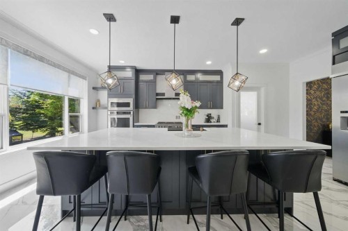 31 Lynx Meadows Court Nw, Calgary, AB - Indoor