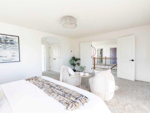 31 Lynx Meadows Court Nw, Calgary, AB - Indoor Photo Showing Bedroom