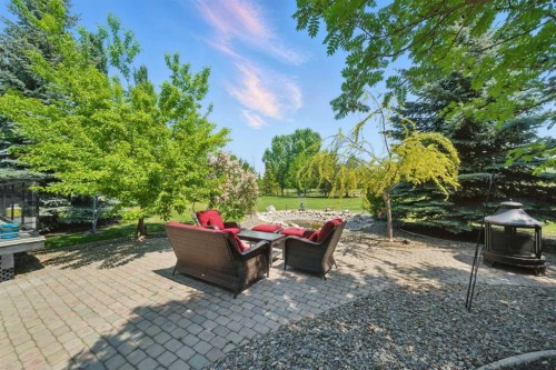 31 Lynx Meadows Court Nw, Calgary, AB - Outdoor