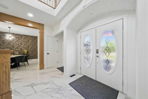 31 Lynx Meadows Court Nw, Calgary, AB - Indoor Photo Showing Other Room