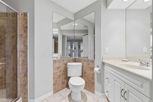 167 Hidden Creek Gardens Nw, Calgary, AB - Indoor Photo Showing Bathroom