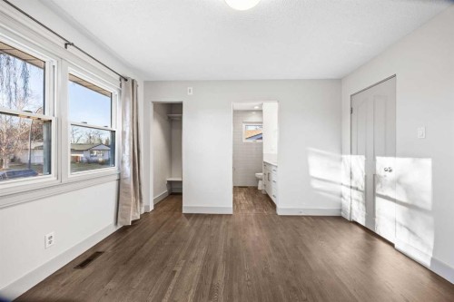 10444 Maplecreek Drive Se, Calgary, AB - Indoor Photo Showing Other Room