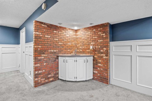 10444 Maplecreek Drive Se, Calgary, AB -  With Exterior