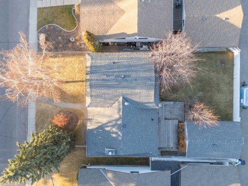 10444 Maplecreek Drive Se, Calgary, AB - Outdoor