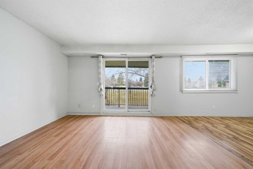 306-2200 Woodview Drive Sw, Calgary, AB - Indoor