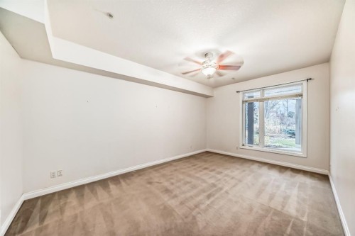 106-6 Hemlock Crescent Sw, Calgary, AB - Indoor Photo Showing Other Room