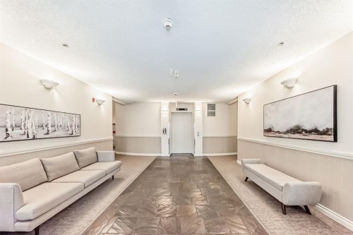 106-6 Hemlock Crescent Sw, Calgary, AB - Indoor
