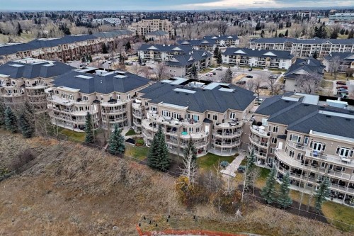 106-6 Hemlock Crescent Sw, Calgary, AB - Outdoor With View