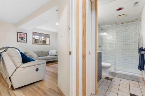 179 Quigley Drive, Cochrane, AB - Indoor