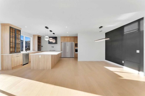 99 South Shore Road, Chestermere, AB - Indoor Photo Showing Kitchen