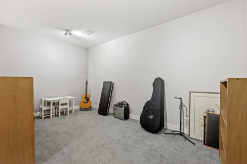 103 Sandarac Place Nw, Calgary, AB - Indoor