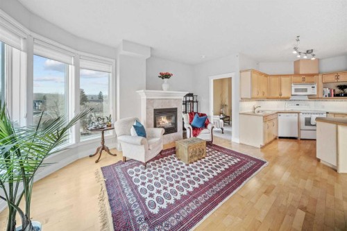 401-4 14 Street Nw, Calgary, AB - Indoor With Fireplace