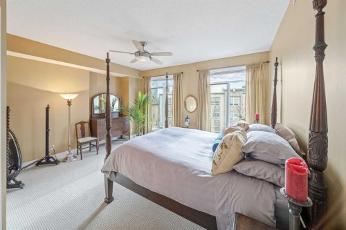 401-4 14 Street Nw, Calgary, AB - Indoor Photo Showing Bedroom