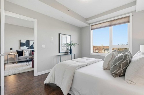 403-607 17 Avenue Nw, Calgary, AB - Indoor Photo Showing Bedroom