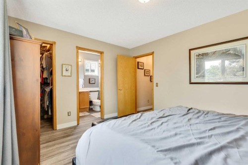 166 Harvest Rose Circle Ne, Calgary, AB - Indoor Photo Showing Bedroom