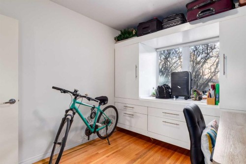 105-230 21 Avenue Sw, Calgary, AB - Indoor