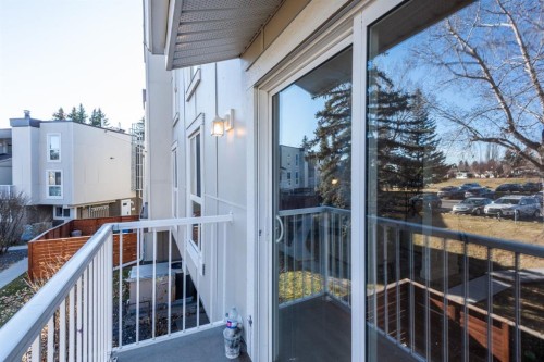 1310-13104 Elbow Drive Sw, Calgary, AB - Outdoor With Exterior