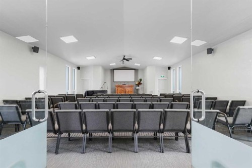 232 8A Street Ne, Calgary, AB 