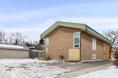 232 8A Street Ne, Calgary, AB 