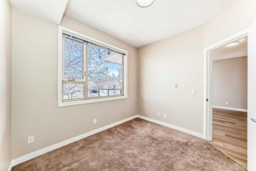 201-4303 1 Street Ne, Calgary, AB - Indoor Photo Showing Other Room