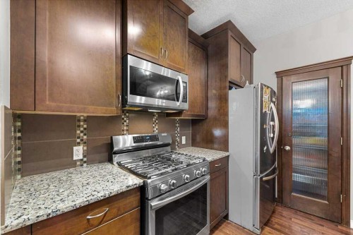 187 Sage Hill Green Nw, Calgary, AB - Indoor Photo Showing Kitchen