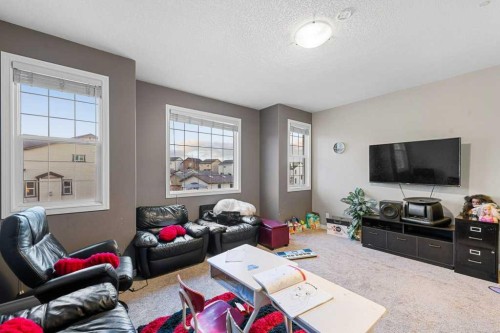 187 Sage Hill Green Nw, Calgary, AB - Indoor Photo Showing Living Room