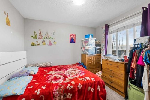 187 Sage Hill Green Nw, Calgary, AB - Indoor Photo Showing Bedroom