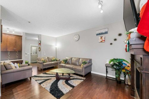 187 Sage Hill Green Nw, Calgary, AB - Indoor Photo Showing Living Room