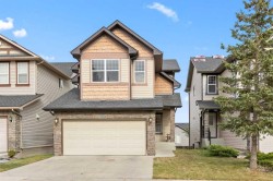 381 Kincora Glen Rise NW Calgary, AB T3R 0B5
