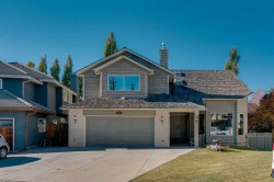 223 Shawnee Mews SW Calgary, AB T2Y 1W4