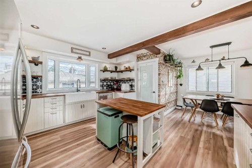 2155 Mackid Crescent Ne, Calgary, AB - Indoor