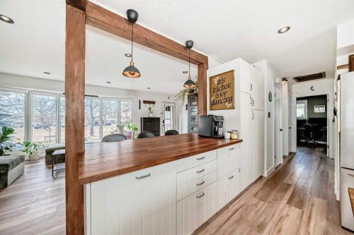 2155 Mackid Crescent Ne, Calgary, AB - Indoor